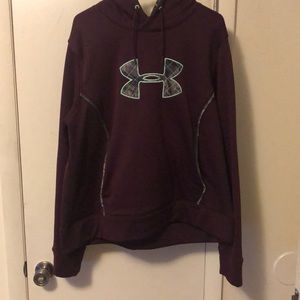 Pullover sweatshirt with hood